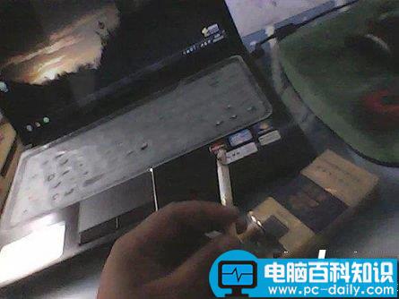 你中招了吗？使用电脑的10大坏习惯-第5张图片-90博客网