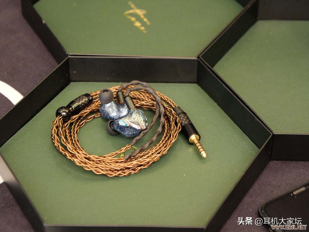 耳机图片大全（上海世界耳机展览会）(64)