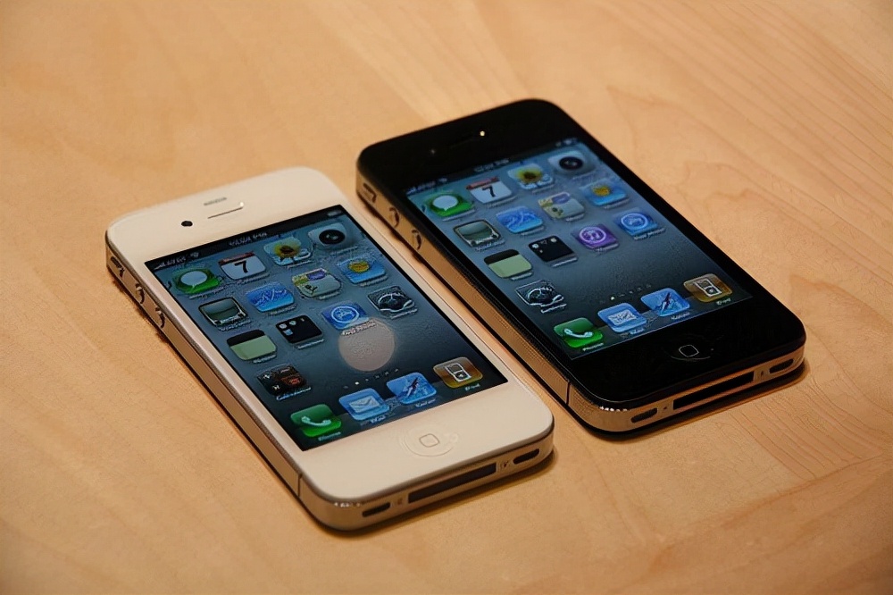 现在买苹果手机哪款好（苹果家族中“最有名气”的四款手机）(2)