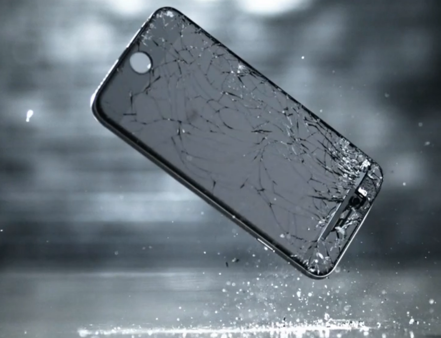 手机屏幕碎了修多少钱（手机屏幕碎了别去被宰了）(2)