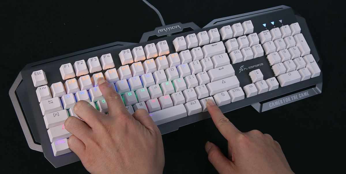 键盘怎么调灯光特效（普通机械键盘灯光颜色怎么切换）(12)