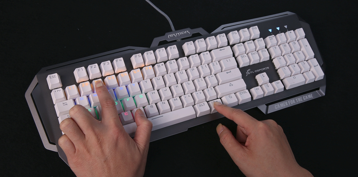 键盘怎么调灯光特效（普通机械键盘灯光颜色怎么切换）(11)