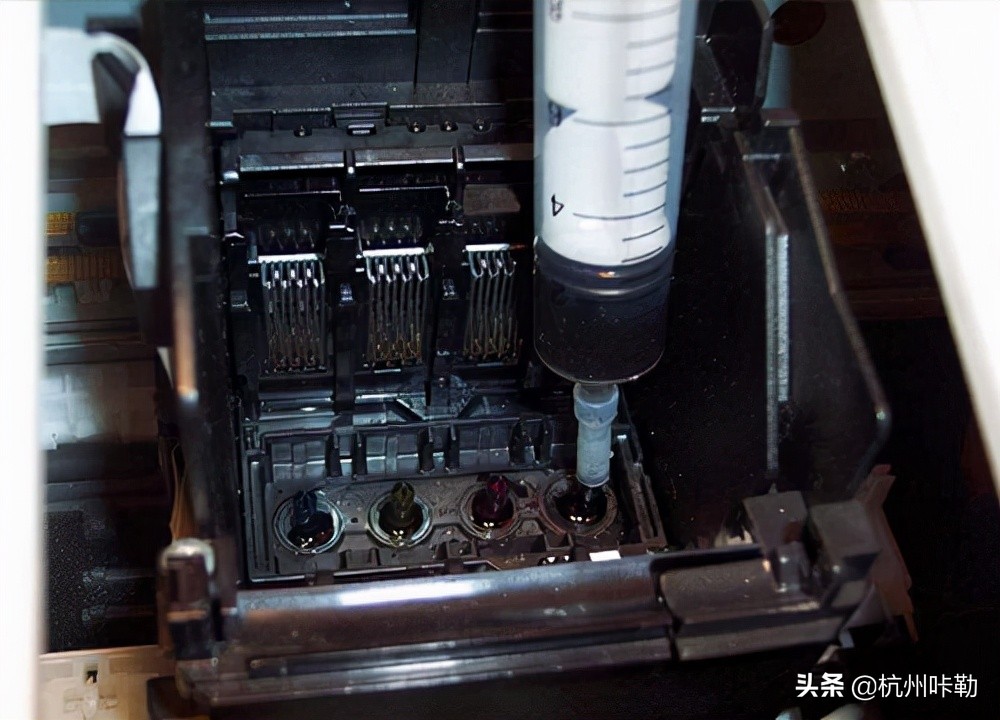 打印机清洗喷头怎么操作步骤（uv打印机喷头的清洁方法）(1)