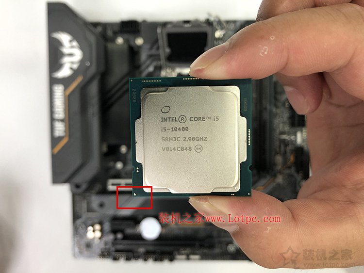 cpu怎么安装到主板上（intel和AMD CPU安装教程）(4)