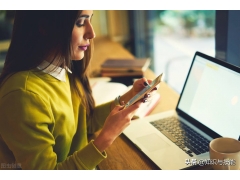 如何把手机里的照片传到电脑里（将手机照片传到电脑的最简单方法）