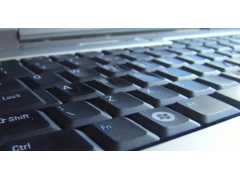 如何禁用Windows键（常见的禁用Win键的三种方法）