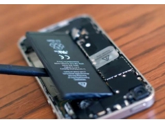 苹果8p更换原装电池需要多少钱（现在苹果8换个原装电池还要多少钱）