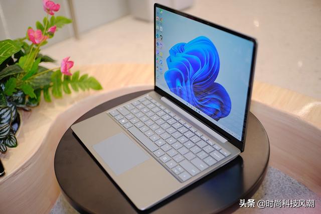 surface go 2值得买吗（ Surface Laptop Go 2评测）(1)