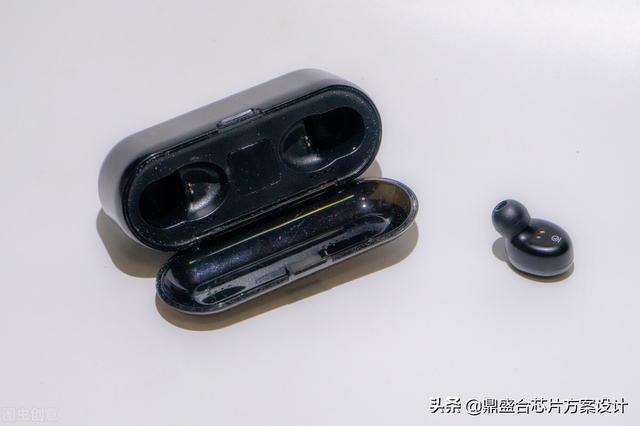蓝牙耳机正确充电方法（TWS蓝牙耳机充电仓方案）(2)
