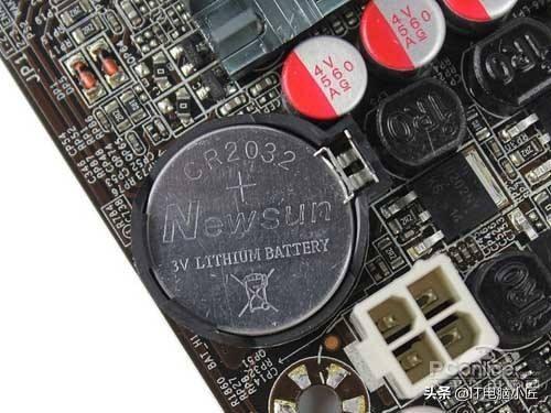 电脑主板上的纽扣电池有什么用（笔记本的纽扣电池有作用介绍）(1)