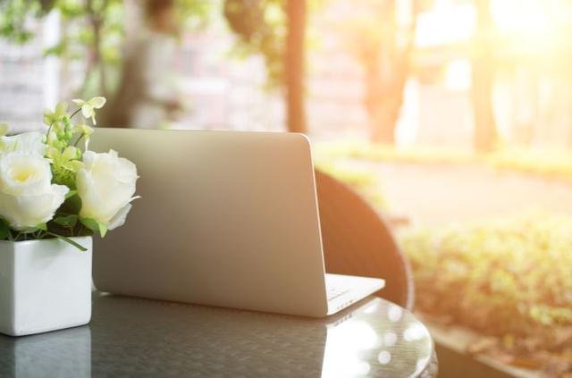 电脑开机显示重新启动-(电脑开机显示重新启动并选择合适的启动设备)