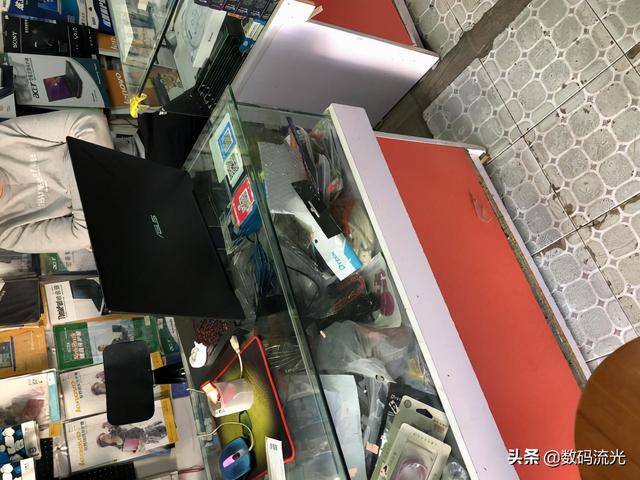 电脑有开机密码-(电脑有开机密码咋解开)