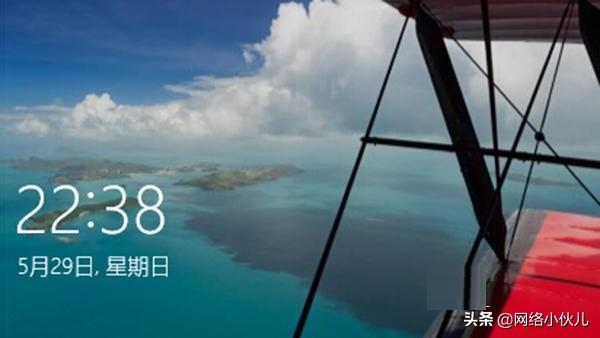 windows10开机登陆界面-(windows10开机登陆界面 图标大小)