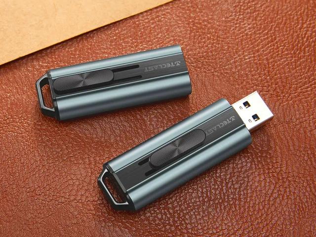 闪迪usb30u盘横向2014-(闪迪usb3.0的u盘写入速度)