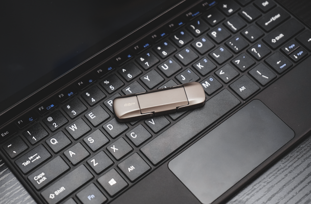 boot硬盘u盘-(boot u盘)